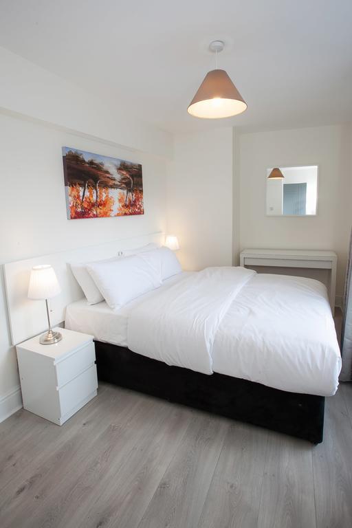 Temple Bar Essex Apartments Dublin Bagian luar foto