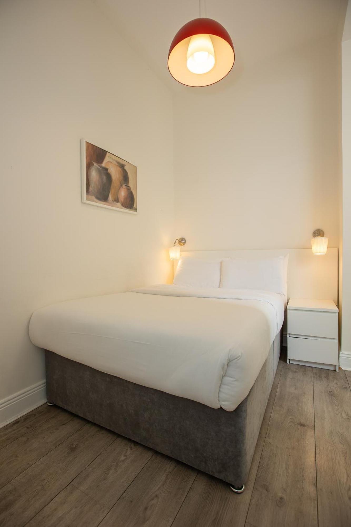 Temple Bar Essex Apartments Dublin Bagian luar foto